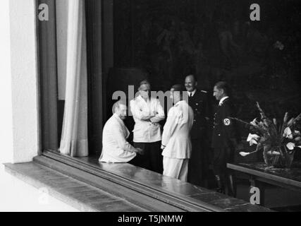 Eva Braun Sammlung (Sest) - Adolf Hitler tragen Anzug, nicht eine militärische Uniform Ca. 1930s oder 1940s Stockfoto