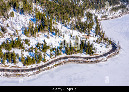 Österreich, Tirol, Ammergauer Alpen, Winter bei Plansee Stockfoto