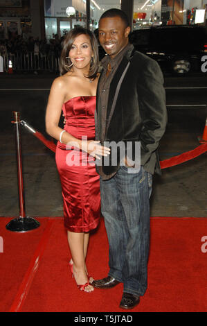 LOS ANGELES, Ca. November 11, 2006: SEAN PATRICK THOMAS & Frau AONIKA LAURENT an den US Premiere seines neuen Films "Der Brunnen" am Grauman's Chinese Theater, Hollywood. Bild: Paul Smith/Featureflash Stockfoto