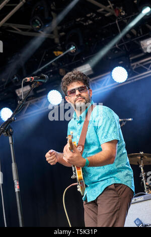 Zeichnete Gonsalves der Kobo Town durchführen am Larmer Tree Festival in der Nähe von Salisbury, Wiltshire, England, UK. Juli 18, 2015. Stockfoto