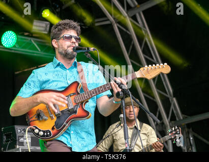 Zeichnete Gonsalves der Kobo Town durchführen am Larmer Tree Festival in der Nähe von Salisbury, Wiltshire, England, UK. Juli 18, 2015. Stockfoto