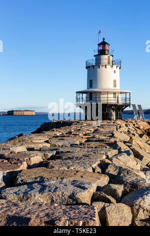 Frühjahr Punkt Vorsprung Leuchtturm, South Portland, Maine Stockfoto