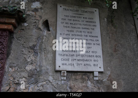 Friedhof für britische Seeleute, die bei der Schlacht von Trafalgar Malaga Cadiz Algeciras starben Plakatinformationen Nelson Kampf Schlachten Schiffe alter Tod Stockfoto