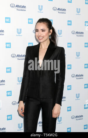 April 25, 2019 - Los Angeles, CA, USA - LOS ANGELES - APR 25: Sofia Carson an der wir Tag Kalifornien im Forum am 25. April 2019 in Los Angeles, CA (Credit Bild: © Kay Blake/ZUMA Draht) Stockfoto