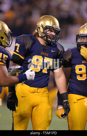 Dezember 12, 2014 - Orlando, Florida, USA - St. Thomas von Aquin defensive lineman Nicholas (Nick) Bosa (97) Während der Florida State High School Class 7 der Staat Meisterschaftspiel bei den Citrus Bowl am Dez. 12, 2014 in Orlando, Florida. Bosa, der an der Ohio State College Football zu spielen, wird erwartet, um in der Spitze der NFL Draft zu sein ...Â© 2014 Scott Miller, A., (Credit Bild: © Scott Miller, A./ZUMA Draht) Stockfoto