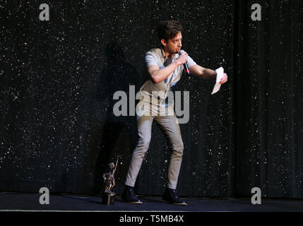 Beverly Hills, Kalifornien, USA. 25 Apr, 2019. Beverly Hills, Kalifornien, USA. 25 Apr, 2019. Kevin McHale, kommt an2019 Artemis Awards Gala innen, am ArcLight Hollywood Beverly Hills Kalifornien am 25 April, 2019 Quelle: Faye Sadou/MediaPunch Credit: MediaPunch Inc/Alamy leben Nachrichten Stockfoto