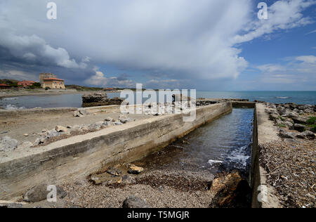 Ruinen der römischen Hafen der alten Cosa Stadt, in der Nähe von Ansedonia, Toskana, Italien Stockfoto