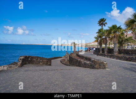 Playa Blanca, Lanzarote, Spanien - 19 April, 2019: Promenade Stockfoto