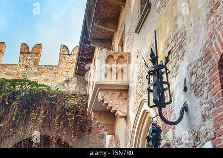 Balkon der Julia in Julia Capulet Haus in Verona. Italien Stockfoto