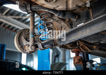 Auto Reparatur und Wartung Nahaufnahme des Auto Suspension Stockfoto