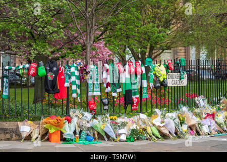 Chester Street, Bardley Walsh Tributes, Szene, Polizei, Wohnung Stockfoto