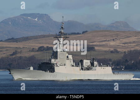 SPS Cristobal Colon (F105), Alvaro de Bazan-Klasse Fregatte von der spanischen Marine, vorbei an Gourock zu Beginn der Übung gemeinsame Krieger 19-1. Stockfoto
