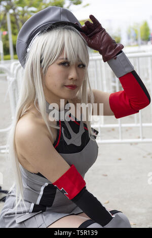 Chiba, Japan. 27 Apr, 2019. Ein cosplayer posiert für ein Foto während der Niconico Chokaigi Festival im Makuhari Messe Convention Center. Die jährlichen Niconico Chokaigi ist durch Japans größte soziale Video website Niconico organisiert virtuelle Niconico's Welt im realen Leben zu schaffen. Die Ausstellung vereint traditionelle Japanische Kultur Künstler, Video gamers, Anime, J-Pop Musiker und Cosplayer. Veranstalter Anspruch 150.000 Besucher während der zweitägigen Festival zu gewinnen. Credit: Rodrigo Reyes Marin/ZUMA Draht/Alamy leben Nachrichten Stockfoto