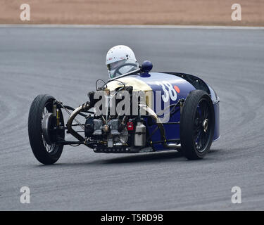 Sue Darbyshire, Morgan Super Aero, GP Italia und Lanchester-ausgleich Trophäen Rennen, Vintage Racing Cars, VSCC, Formel Vintage, Silverstone, Northamptonshire, Stockfoto