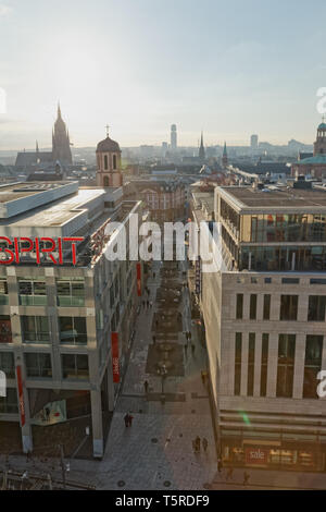 Frankfurt Panorama Luftbild im Winter morgen Stockfoto