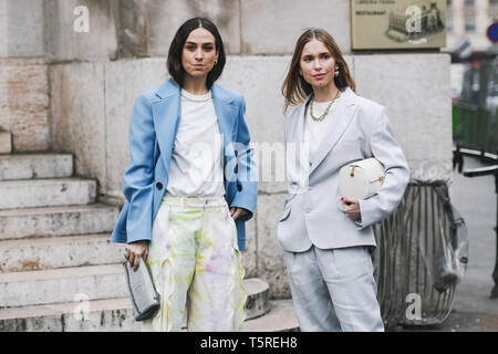 Paris, Frankreich, 04. März 2019: Street Style Outfit - Erika Boldrin, Pernille Teisbaek nach einer Fashion Show in Paris Fashion Week - PFWFW 19. Stockfoto