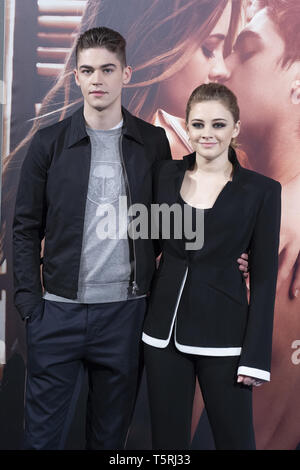 Fotoshooting für 'Nach' (Nach, Aqui Empieza Todo) der VP Hotel in Madrid, Spanien. Mit: Josephine Langford, Hero Fiennes Tiffin Wo: Madrid, Gemeinschaft von Madrid, Spanien Wann: 26 Mar 2019 Credit: Oscar Gonzalez/WENN.com Stockfoto