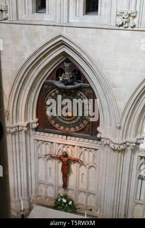 Wells Cathedral clock von oben Stockfoto