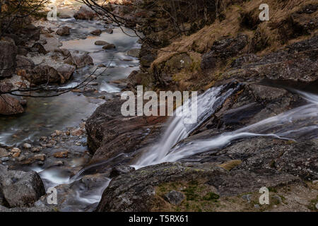 Froda Wasserfälle im Verzasca Tal Stockfoto