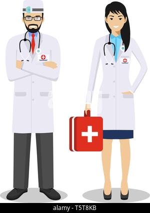 Medizinische Teamarbeit Konzept. Detaillierte Darstellung von Mann und Frau Rettungssanitäter, Notarzt, Krankenschwester im flachen Stil. Praktizierende Ärzte Stock Vektor