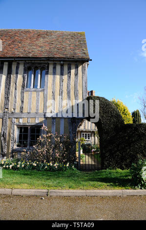 Die Emplins, Gamlingay, Cambridgeshire, ständigen nordöstlich der Kirche war ursprünglich ein fünfzehnten oder sechzehnten Jahrhundert Halle mit den Flügeln. Stockfoto