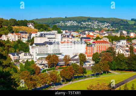 Lourdes ist eine kleine Stadt in den Ausläufern der Pyrenäen liegt. Stockfoto