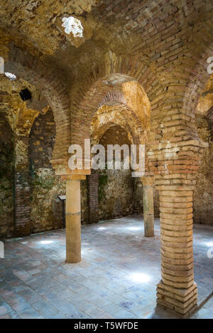 In dem kühlen Raum der Arabischen Bäder in Ronda Spanien Stockfoto