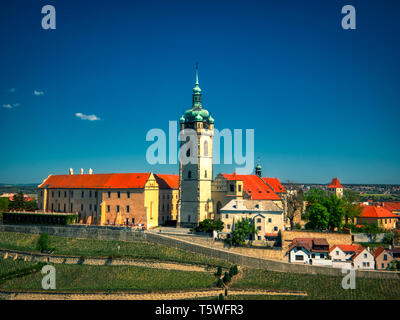 Luftaufnahme von Melnik Kirche Turm Stockfoto