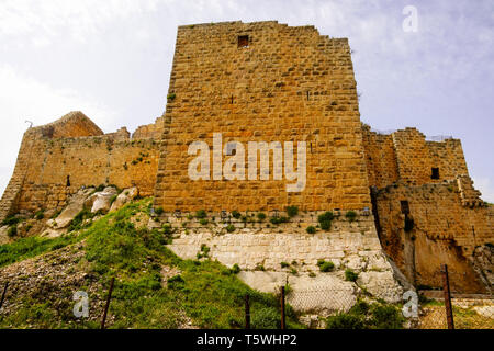 Blick auf die Burg Ajloun in Nord-westlichen Jordan. Wichtig fort für Arabische und Kreuzfahrer. Stockfoto