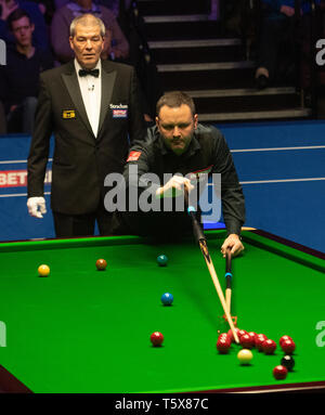 Stephen Maguire bei Tag acht Der2019 Betfred Weltmeisterschaft an den Tiegel, Sheffield. Stockfoto