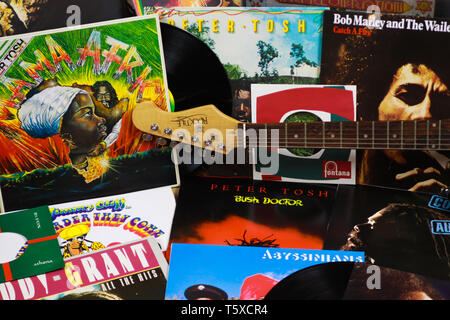 VIERSEN, Deutschland - 10 März. 2019: Blick auf die Sammlung von Reggae vinyl Records Stockfoto