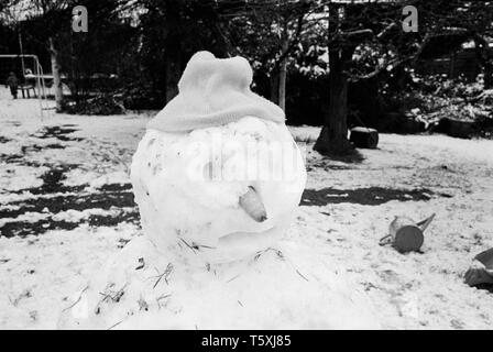 Schneemann, Medstead, Hampshire, England, Vereinigtes Königreich. Stockfoto