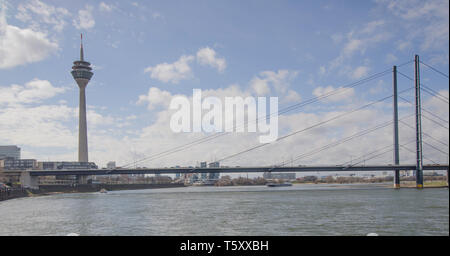 Die TV-Turm Düsseldorf, Deutschland - Rhienturm Stockfoto