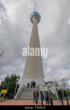 Die TV-Turm Düsseldorf, Deutschland - Rhienturm Stockfoto