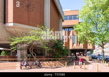 Kensington Town Hall, Hornton Street, Kensington, Royal Borough von Kensington und Chelsea, Greater London, England, Vereinigtes Königreich Stockfoto