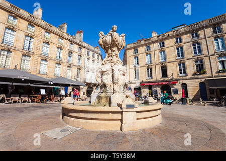 BORDEAUX, Frankreich - 17. SEPTEMBER 2018: Parliament Square im Zentrum von Bordeaux in Frankreich Stockfoto