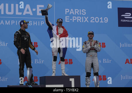 Paris, Frankreich. 27 Apr, 2019. ROBIN FRIJNS Audi e-tron Virgin Racing gewinnt die E-Prix von Paris an Invalides - Paris - Frankreich Quelle: Pierre Stevenin/ZUMA Draht/Alamy leben Nachrichten Stockfoto