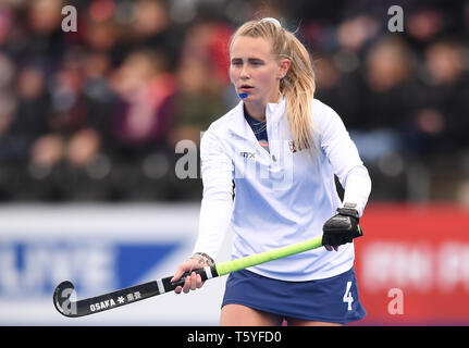 London, Großbritannien. 27. Apr 2019. Lee Valley Hockey und Tennis Centre, London, England; Damen FIH Pro Hockey League, Großbritannien gegen die USA; Danielle Grega der USA Credit: Aktion Plus Sport Bilder/Alamy leben Nachrichten Stockfoto