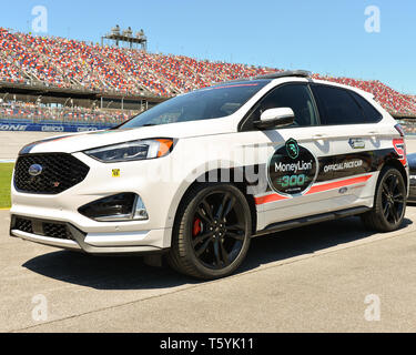 Talladega, AL, USA. 27 Apr, 2019. Das Pace Car des Geldes Lion 300 in Talladega Super Speedway in Talladega, AL. Kevin Langley/Sport Süd Media/CSM/Alamy leben Nachrichten Stockfoto