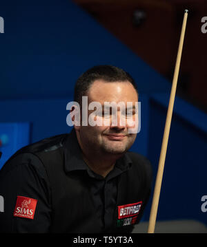 Stephen Maguire bei Tag acht Der2019 Betfred Weltmeisterschaft an den Tiegel, Sheffield. Stockfoto