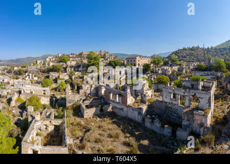 Die Türkei, Fethiye, Kayakoy (Mugla) Ghost Town, eine ehemalige griechische Kolonie und jetzt eine verlassene Stadt und Open Air Museum Stockfoto