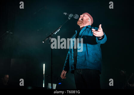 Manchester, Großbritannien. 28. April 2019. Tom Walker, die in der Ausverkauften Manchester Academyn seine UK-Tour, manchesterl 28/04/2019 Stockfoto
