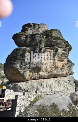 Das Beste von Meteora Griechenland Monestaries auf den Felsen Metamorphose Kloster aus dem 13. Jahrhundert Knochen der Mönche Reisen Top 10 Griechenland religiöse Stätten Reisen Griechenland Stockfoto