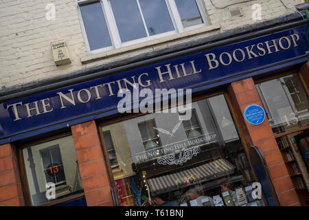 LONDON, Großbritannien - 14. JUNI 2018: Außenansicht des Notting Hill Book Shop in Blenheim Crescent, gleich neben der Portobello Road Stockfoto