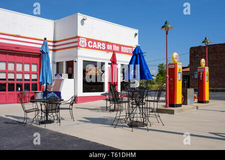 Klassische amerikanische Tankstelle auf US-Route 66 in Galena, Kansas, USA Stockfoto