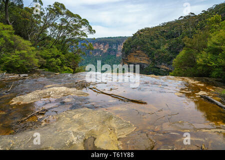 Wasserfall auf der Spencer Court gehen, Blue Mountains National Park, New South Wales, Australien Stockfoto