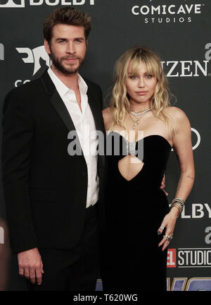 Miley Cyrus, Liam Hemsworth 342 besucht die Weltpremiere von Walt Disney Studios Motion Pictures Avengers Endgame im Los Angeles Convention Center am 22. April 2019 in Los Angeles, Kalifornien. Stockfoto