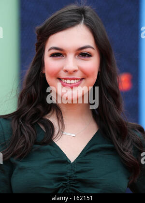 LOS ANGELES, Kalifornien, USA - 27. April: Schauspielerin Isabella Gomez kommt bei der Weltpremiere von STX Filme'' UglyDolls" am Regal Cinemas L.A. statt Am 27. April 2019 in Los Angeles, Kalifornien, USA. (Foto von Xavier Collin/Image Press Agency) Stockfoto