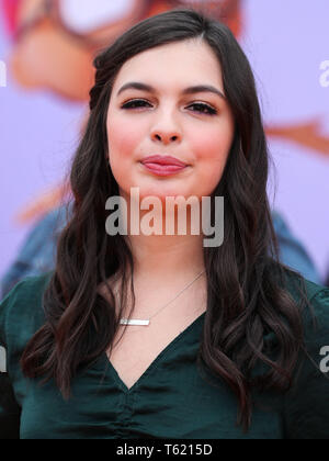 LOS ANGELES, Kalifornien, USA - 27. April: Schauspielerin Isabella Gomez kommt bei der Weltpremiere von STX Filme'' UglyDolls" am Regal Cinemas L.A. statt Am 27. April 2019 in Los Angeles, Kalifornien, USA. (Foto von Xavier Collin/Image Press Agency) Stockfoto