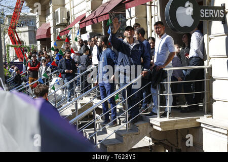 Baku, Aserbaidschan. 28 Apr, 2019. Motorsport: FIA Formel Eins-Weltmeisterschaft 2019, Grand Prix von Aserbaidschan, Fans 28.04.2019 | Verwendung der weltweiten Kredit: dpa/Alamy leben Nachrichten Stockfoto